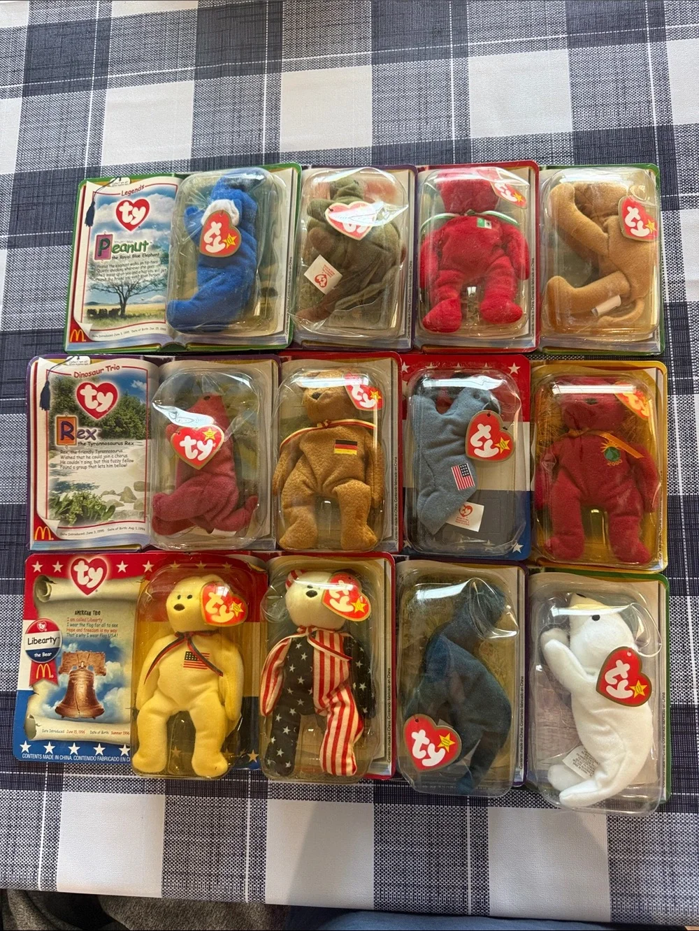 Ty Beanie Baby Assorted Plush Set — Blue, Red, Yellow, White, Brown, Green Lot